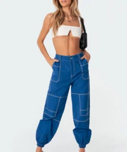 S11225_white Tops Valeria V Crop Top