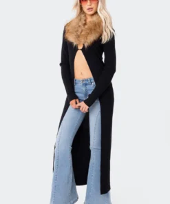 S11956_BLACK Long Faux Fur Knitted Cardigan