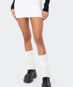 S11233_WHITE Trending Aisha Low-Rise Mini Skirt