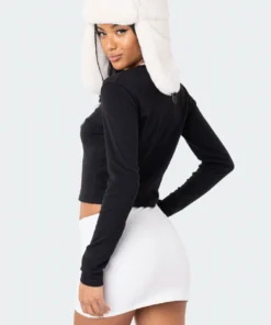 S11889_BLACK Rockin Long Sleeve Top Tops