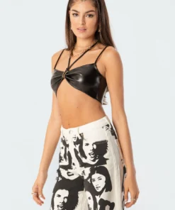 S11722_black Tops Christina Pu Crop Top