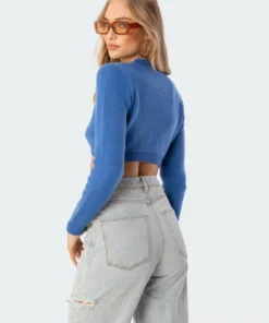 S11726_blue Tops Saturday Cropped Sweater