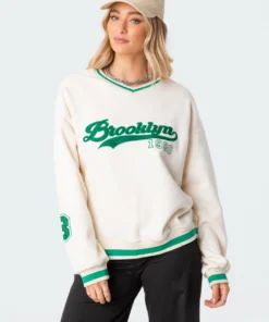 S11803_cream Tops Babe Oversized Sweatshirt