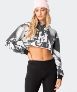 S11828_black-and-white Hearts On Fire Cropped Hoodie Tops