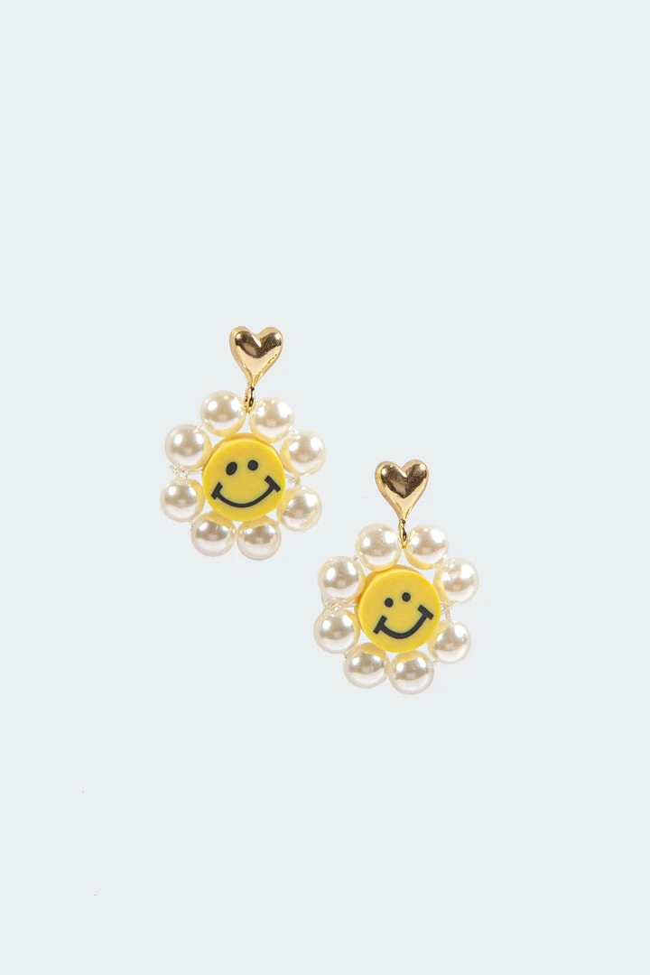 Acc0099_mix Accessories Happy Pearl Earrings 3 Acc0099_mix Accessories Happy Pearl Earrings