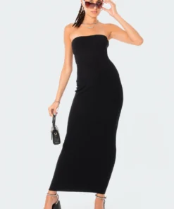 S12256_BLACK Paola Knitted Maxi Dress