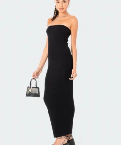 S12256_BLACK Paola Knitted Maxi Dress