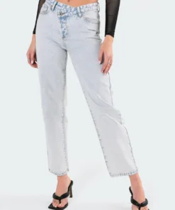 2014_light-blue Crossed Over Mom Jeans