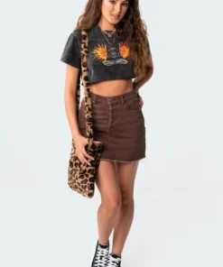 3111_black-washed Feel The Heat Washed Cropped T-Shirt