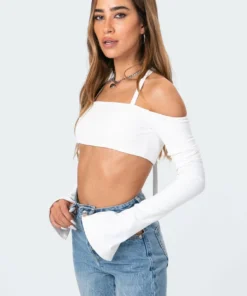 2004_white Aliyah Off Shoulder Crop Top
