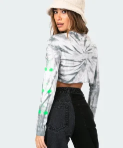 2019_gray Fly Teddy Tie-Dye Crop Top